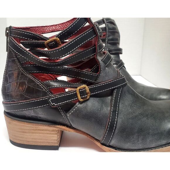 Freebird Boots Booties by Steven 10 Style Stair Black Distressed Leather 98885 - Picture 5 of 15